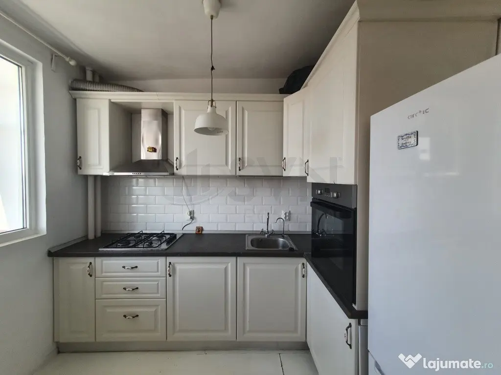 Apartament 2 Camere I De Inchiriat I 1 Mai I Domenii