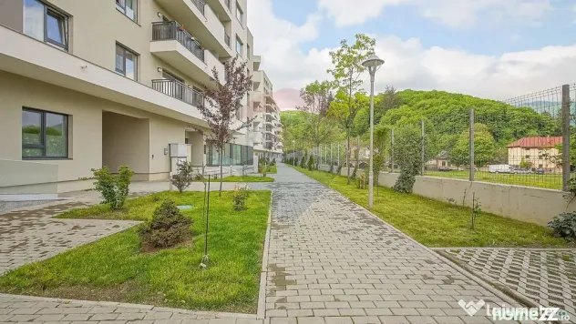 Apartament cu 2 camere de închiriat în zona Darste