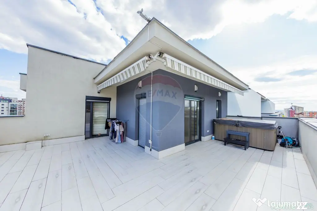Penthouse exclusivist 186 M2C de vânzare în zona Centra...