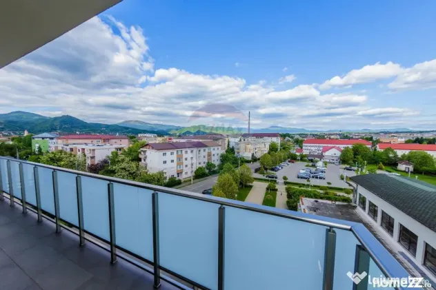 Penthouse exclusivist 186 M2C de vânzare în zona Centra...