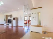 Apartament 2 Camere in Vila Complet Revovata 