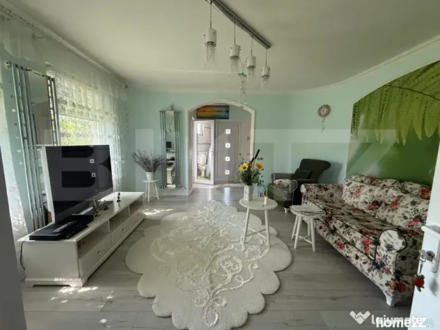 Casă superbă în Mărginenii de Sus –