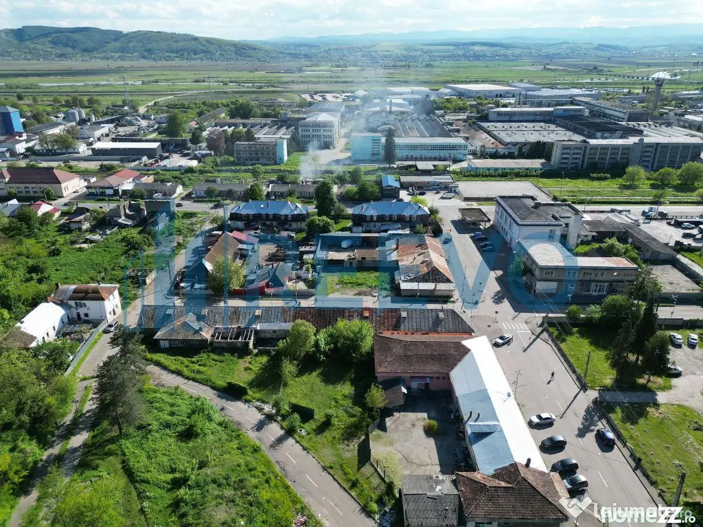 Hală de vânzare, Buhuși
