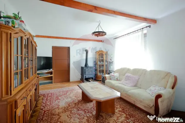 De vânzare fermă multifuncțională, teren 53883 mp - S...