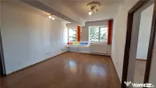 Apartament 3 camere 80 mp | Parcare - Curte | M. Aparatorii 