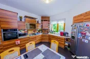 Casa De Vanzare-CEA MAI FRUMOASA PRIVELISTE SPRE BAIA MARE 