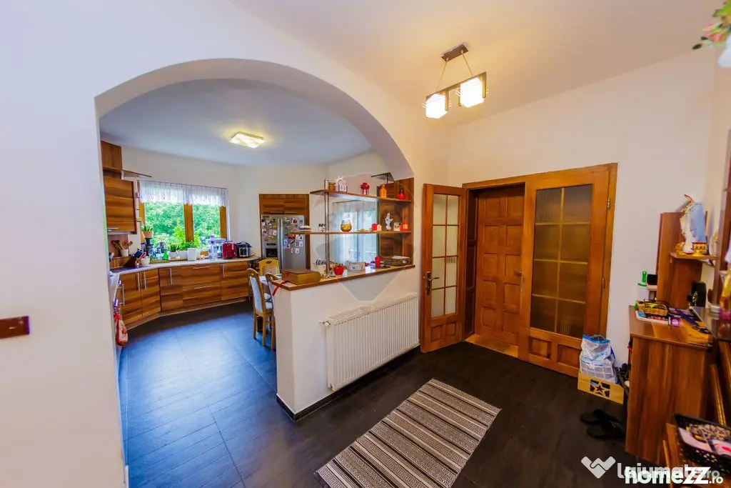Casa De Vanzare-CEA MAI FRUMOASA PRIVELISTE SPRE BAIA MARE