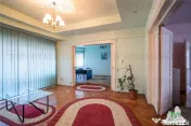 Proprietate interbelica emblematica | Etaj integral in vila 