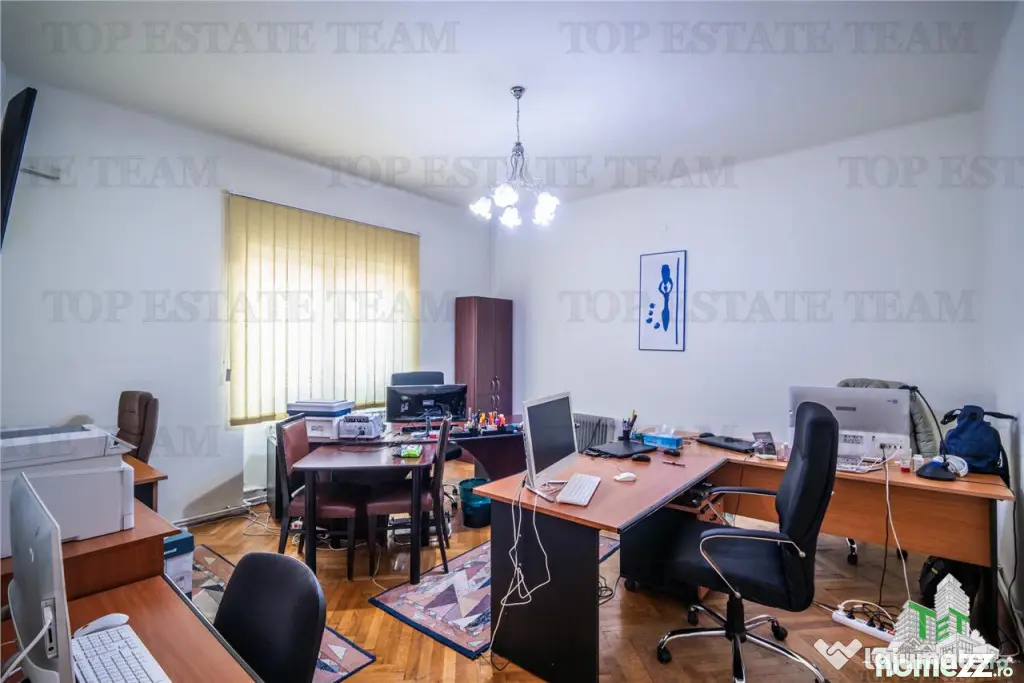 Proprietate interbelica emblematica | Etaj integral in vila