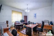 Proprietate interbelica emblematica | Etaj integral in vila 