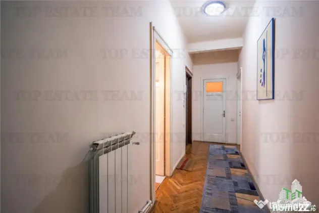 Proprietate interbelica emblematica | Etaj integral in vila