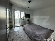 Apartament cu 4 camere decomandate, 2 bai, 2 balcoane, 76mp,
