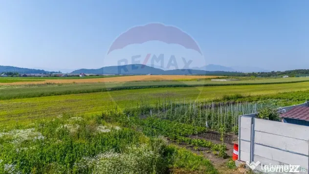 Teren intravilan cu CU-BOD- ZONA CISMASU- 1,020mp / Strad...