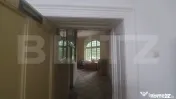 Conac cu pomi maturi și teren pentru dezvoltare, 750 mp, zo 