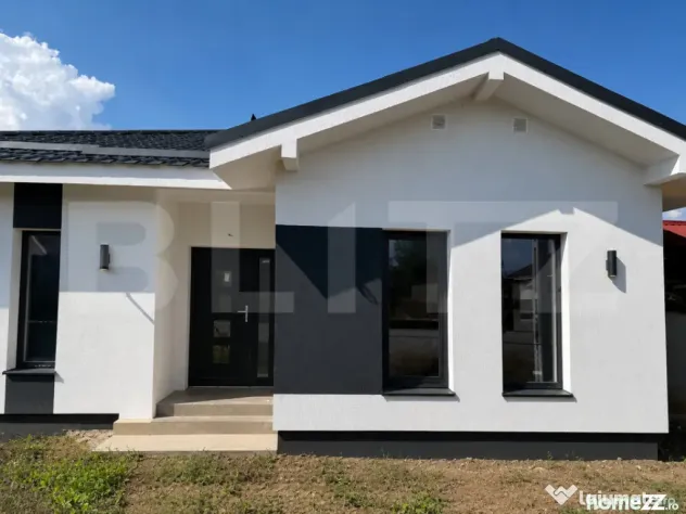 Casă semifinisată 4 camere, 105 mp, zona Odoreu - Odoreu (Satu-Mare)