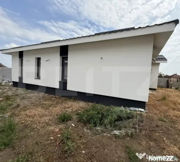 Casă semifinisată 4 camere, 105 mp, zona Odoreu - Odoreu (Satu-Mare)