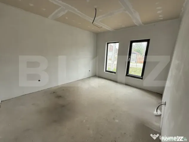 Casă semifinisată 4 camere, 105 mp, zona Odoreu - Odoreu (Satu-Mare)