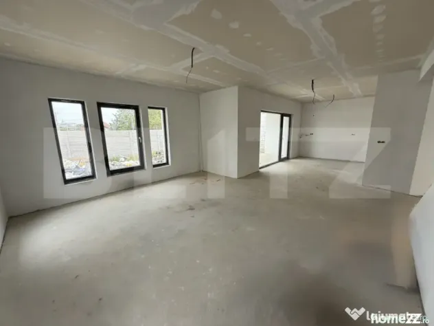 Casă semifinisată 4 camere, 105 mp, zona Odoreu - Odoreu (Satu-Mare)
