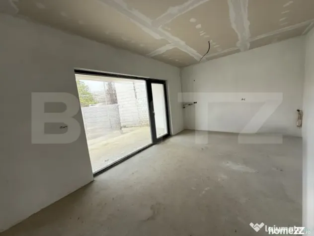 Casă semifinisată 4 camere, 105 mp, zona Odoreu - Odoreu (Satu-Mare)