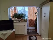 Apartament 2 camere Racadau-intrare,2 balcoane,135000 Euro 