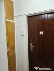 Apartament 2 camere Racadau-intrare,2 balcoane,135000 Euro 