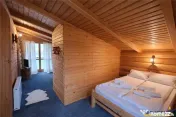 FILM!Resedinte montane,mobilate,echipate, jacuzzi,piscina,pr 