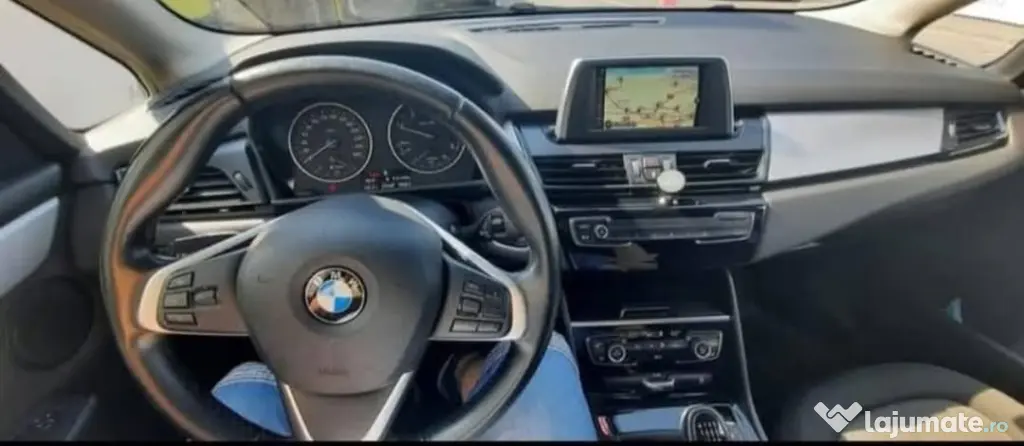 BMW Active Tourer 216d