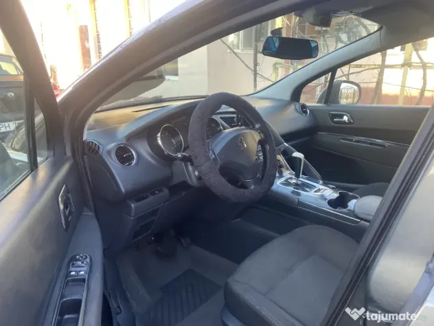 Peugeot 3008 2011