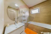 Apartament cu 3 camere, la Adora Park + loc de parcare