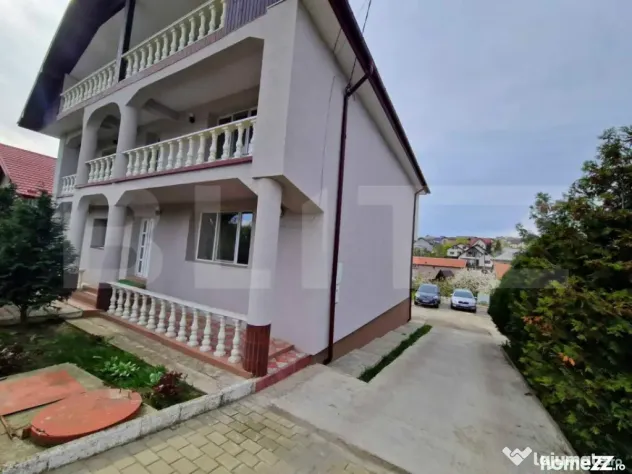 Casă cu 2 apartamente, mansardă și teren 1000 mp – Tom