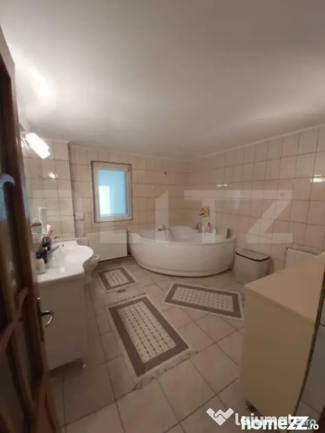 Casă cu 2 apartamente, mansardă și teren 1000 mp – Tom