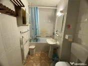 Ap. de vânzare , 2 cam. decomandate, central 