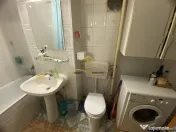 Ap. de vânzare , 2 cam. decomandate, central 