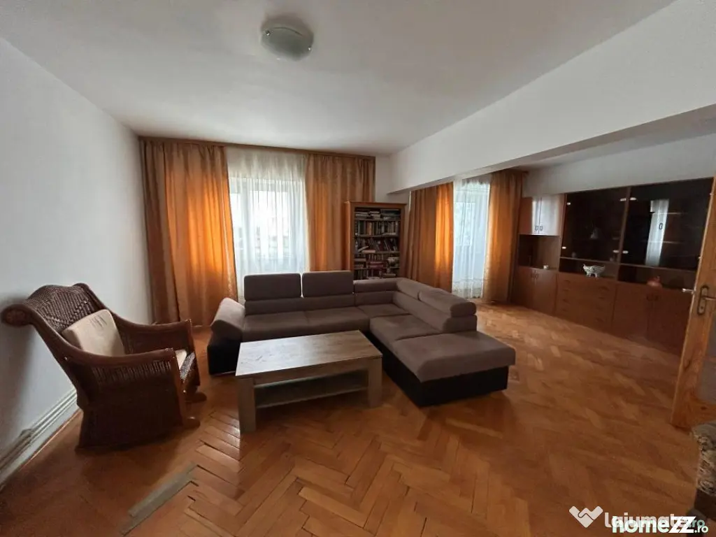 Apartament 3 camere (transformat din 4) Dorobantilor, supraf