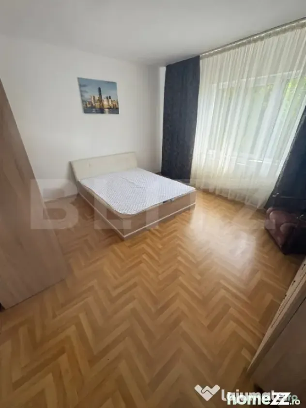 Apartament 3 camere, 93 mp, strada Avram Iancu