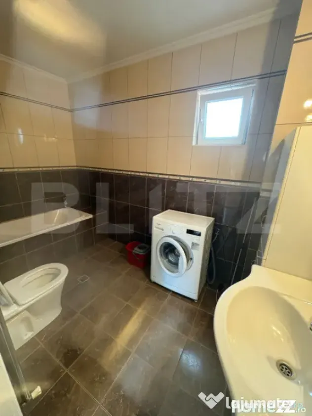Apartament 3 camere, 93 mp, strada Avram Iancu