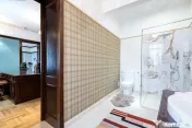 ARMENEASCA, APARTAMENT ELEGANT, SINGUR PE NIVEL, 185 MP! 