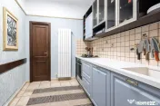 ARMENEASCA, APARTAMENT ELEGANT, SINGUR PE NIVEL, 185 MP! 