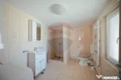Casă cu 5 camere de vânzare în Sânmartin – Cartier ... 