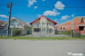 Casă cu 5 camere de vânzare în Sânmartin – Cartier ... 