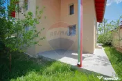 Casă cu 5 camere de vânzare în Sânmartin – Cartier ... 