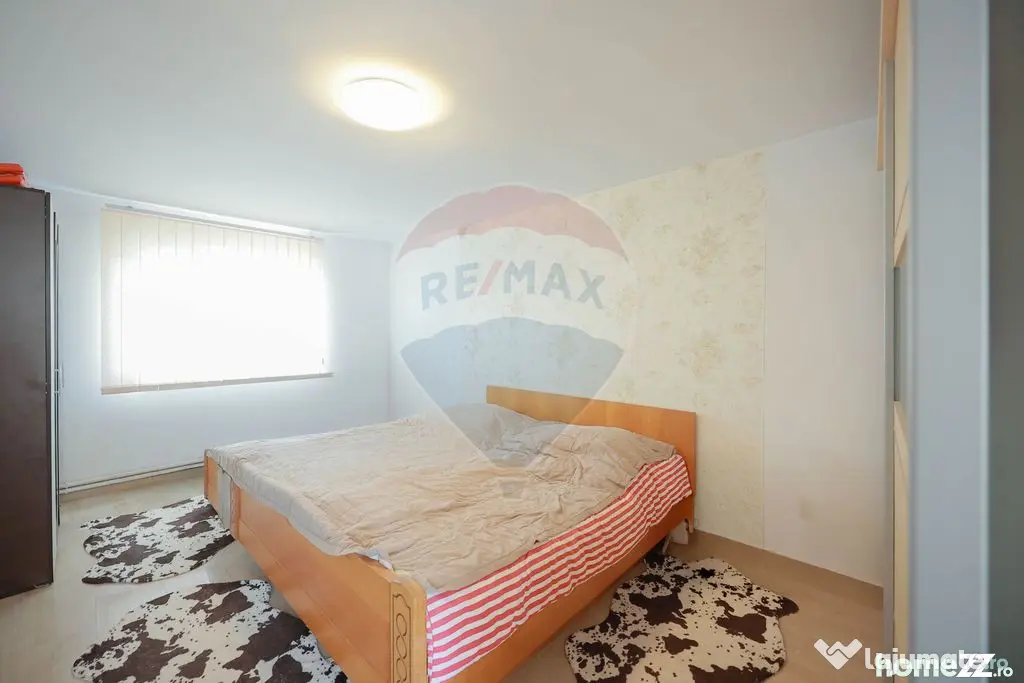 Casă cu 5 camere de vânzare în Sânmartin – Cartier ...