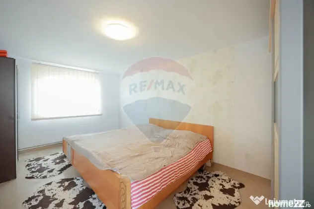 Casă cu 5 camere de vânzare în Sânmartin – Cartier ...