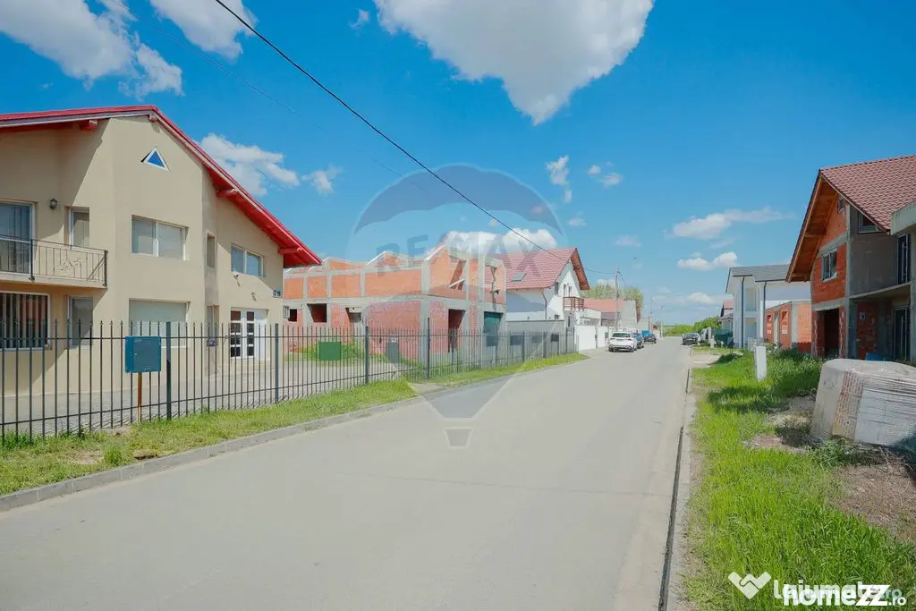 Casă cu 5 camere de vânzare în Sânmartin – Cartier ...