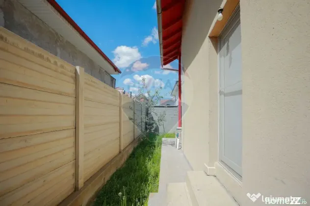 Casă cu 5 camere de vânzare în Sânmartin – Cartier ...