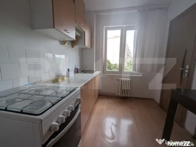 Apartament cu 2 camere, 55 mp, zona Rogerius