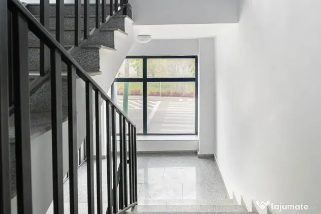Spatiu comercial - zona Brotacei