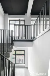 Spatiu comercial - zona Brotacei