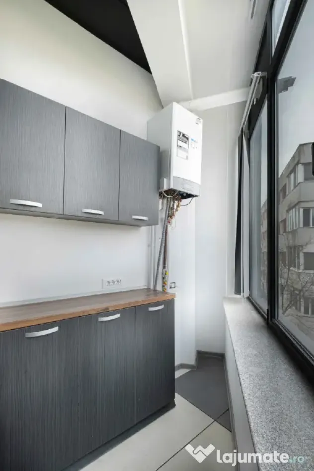 Spatiu comercial - zona Brotacei