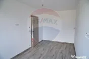 Spațiu versatil în bloc nou-perfect pentru birou, cabin... 